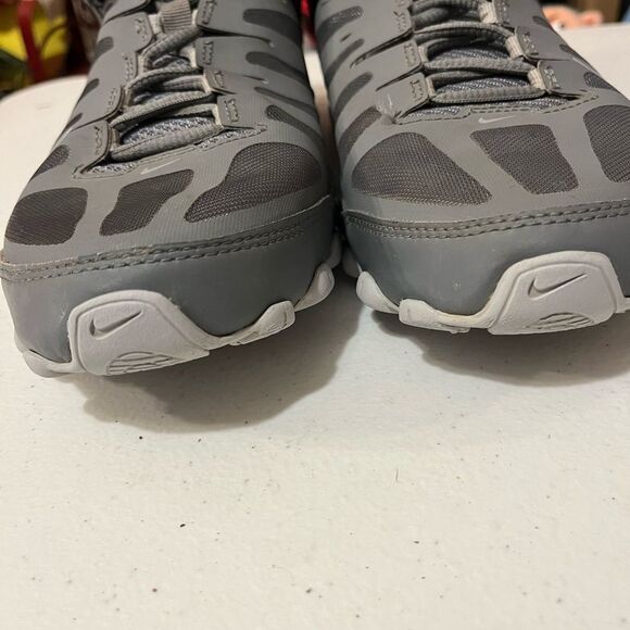 Nike Reax 8 TR 621716-010 Mesh Grey Training Shoes Sneakers Men’s size 7 - Picture 6 of 15